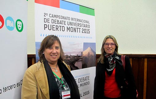 Alumnas participaron en Torneo Internacional de Debate en Puerto Montt