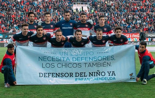 El fútbol argentino se suma al reclamo por el Defensor de Niños, Niñas y Adolescentes