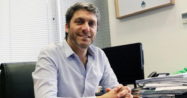Diego Borisonik, egresado de Psicología UP y exdirector general de Políticas Integrales de Diversidad Sexual de la Secretaria de DDHH y Pluralismo Cultural de la Nación Diego Borisonik, egresado de Psicología UP y exdirector general de Políticas Integrales de Diversidad Sexual de la Secretaria de DDHH y Pluralismo Cultural de la Nación