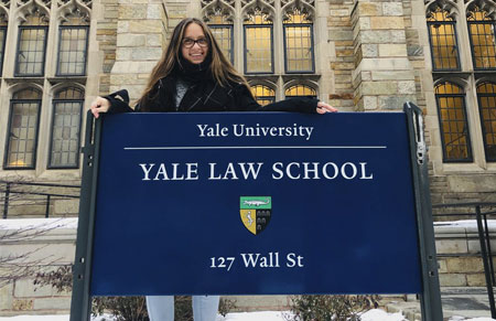 Paula Roko, investigadora del CELE, ganadora del Linkage Program para viajar a Yale Law School