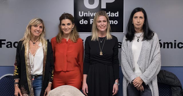 Mujeres líderes compartieron sus experiencias en la UP