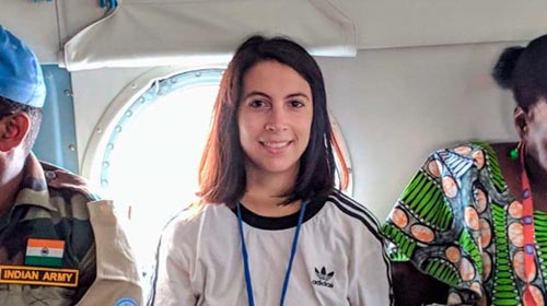 Antonela Tedesco, egresada de Relaciones Internacionales UP, fue mediadora de paz en la <em>Misión de Naciones Unidas en Sudán del Sur</em>