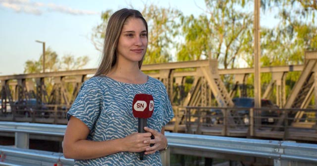 Magalí Dezotti Garnero, egresó de Periodismo UP y se desempeña como conductora de televisión en Córdoba
