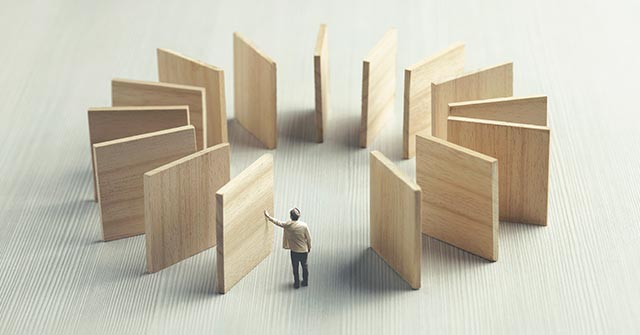 Ciclo de psicoanálisis: La creación y la repetición por lo inconsciente Ciclo de psicoanálisis: La creación y la repetición por lo inconsciente