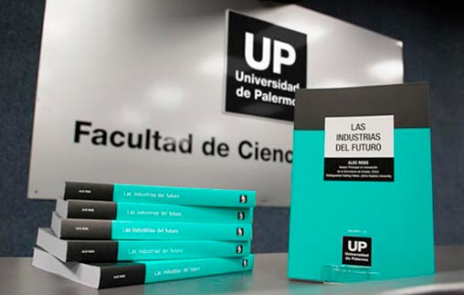 Sergio Szklanny y Gabriel Foglia presentaron <em>Las industrias del futuro</em>, de Alec Ross