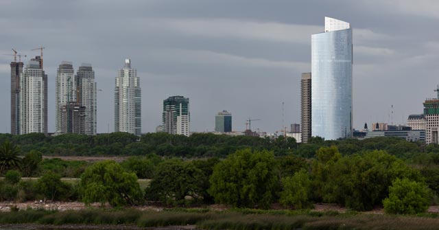 Ciclo de charlas: Ciudades Ciclo de charlas: Ciudades