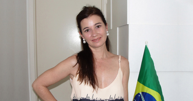 Desde Brasil, Marina Lorenzatto, estudia online la Lic. en Recursos Humanos UP y trabaja como emprendedora