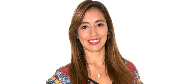 Anggie Briceño, Licenciada en Redes y Comunicación de Datos y Directiva en InterNexa