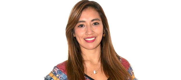 Anggie Briceño, Licenciada en Redes y Comunicación de Datos y Directiva en InterNexa