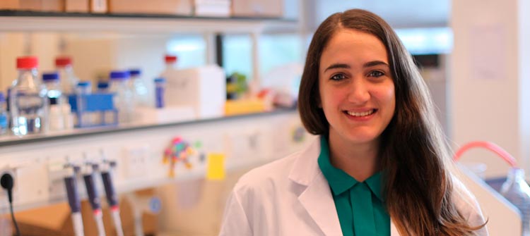 Florencia Abinzano, Ingeniera Industrial UP, es investigadora en Biofabricación en el Hospital Universitario de Utrecht