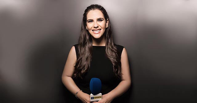 Carla Saucedo, de Bolivia, estudió Periodismo UP y es la primera mujer comentarista de fútbol en la TV de su país