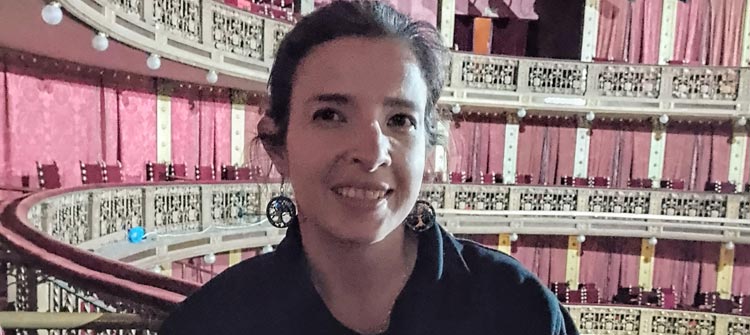   Adriana Cuellar, Lic. en Diseño de Espectáculos, es Stage Manager en el Cervantes  
