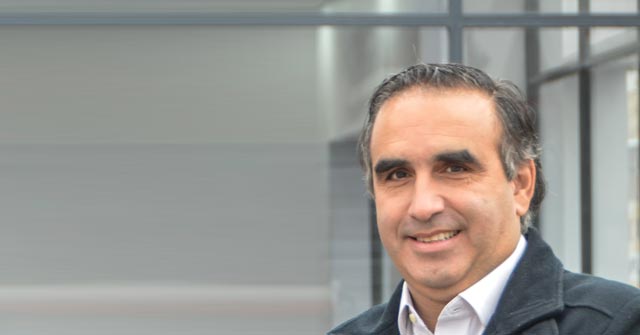 Diego Hernández, graduado de Marketing UP y gerente de Cadena de Suministro en Volkswagen Argentina Diego Hernández, graduado de Marketing UP y gerente de Cadena de Suministro en Volkswagen Argentina