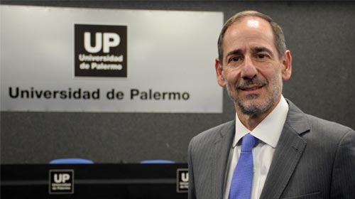 Dr. Fulvio Santarelli, decano de la Facultad de Derecho de la Universidad de Palermo