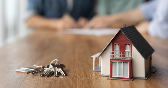 El nuevo Derecho de Familia, el derecho a la vivienda y los criterios de atribución de la vivienda familiar en las crisis conyugales El nuevo Derecho de Familia, el derecho a la vivienda y los criterios de atribución de la vivienda familiar en las crisis conyugales