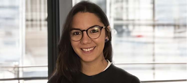   Ana Dom&iacute;nguez, Master en Gesti&oacute;n del Dise&ntilde;o UP, UX Designer en Microsoft  