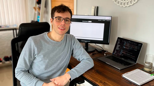 Tadeo Donegana Braunschweig, estudia Inteligencia Artificial en UP y creó una plataforma de IA para chatear con los candidatos presidenciables