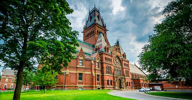 Visita del profesor Paul Gompers de Harvard Business School