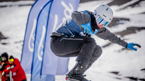 Joaquín Rodríguez, estudiante UP y rider de Snowboard Cross (SBX)