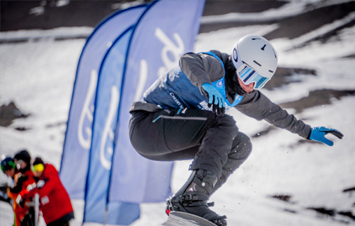 Joaquín Rodríguez, estudiante UP y rider de Snowboard Cross (SBX)