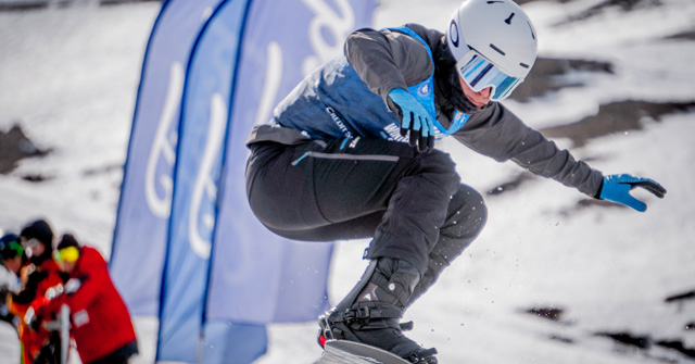 Joaquín Rodríguez, estudiante UP y rider de Snowboard Cross (SBX)