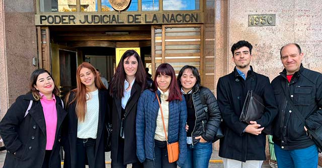 Estudiantes de Abogacía UP conocieron las tareas de un juez en el Poder Judicial Estudiantes de Abogacía UP conocieron las tareas de un juez en el Poder Judicial