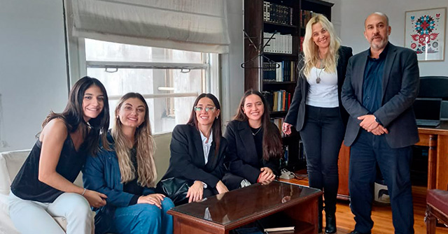 Estudiantes de Abogacía UP conocieron el trabajo de funcionarios del Poder Judicial Estudiantes de Abogacía UP conocieron el trabajo de funcionarios del Poder Judicial