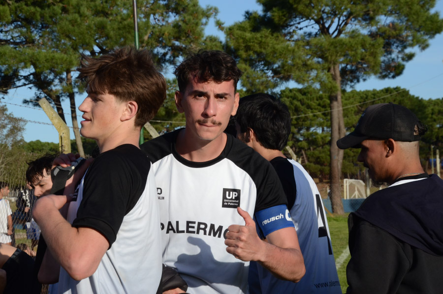 Un fin de semana que tuvo de todo: medallas, compromiso y compañerismo en esta nueva edición de la Copa Interuniversitaria ADAU en Pinamar 🎉 