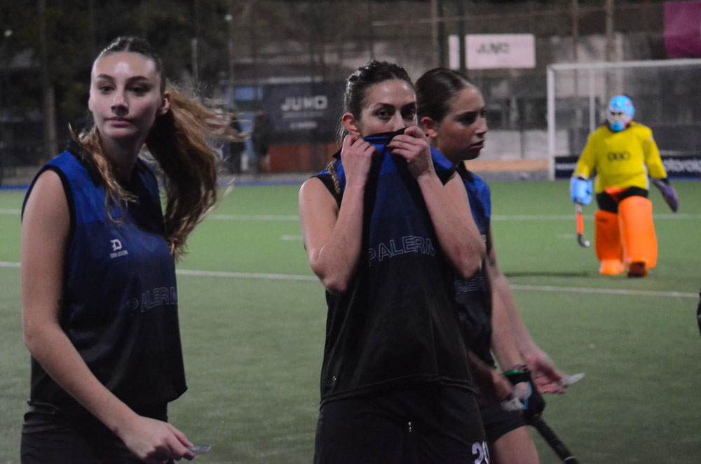 Podio en ajedrez y victorias en fútbol, vóley y básquet: nuestros equipos demostraron estar a la altura en una nueva fecha del torneo ADAU. No te pierdas todos los detalles en la nota completa. 