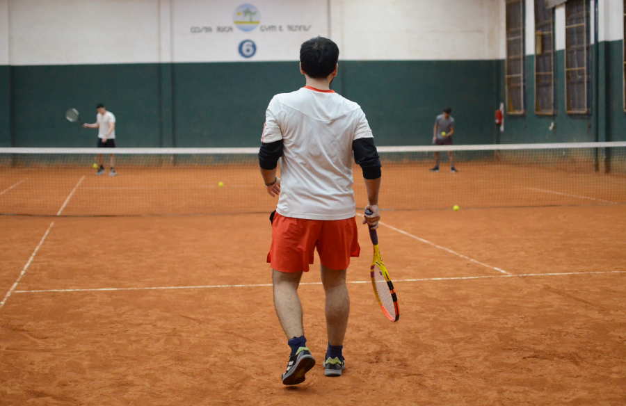 Tenis inicial te espera
