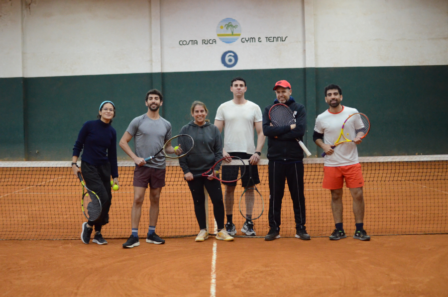 ¡Tu primera clase de tenis te está esperando!