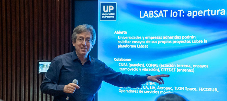 La UP presentó el LABSAT IoT en el Congreso Argentino de Tecnología Espacial