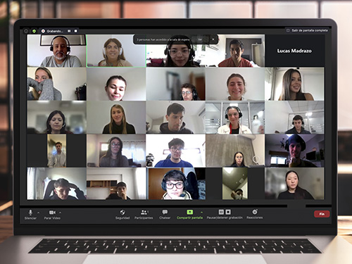 Estudiantes UP que realizan pasantías en empresas lideres compartieron sus aprendizajes