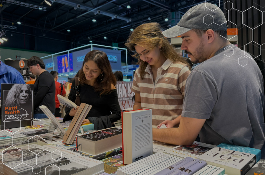 El Club de Lectura UP visit&oacute; la Feria del Libro.