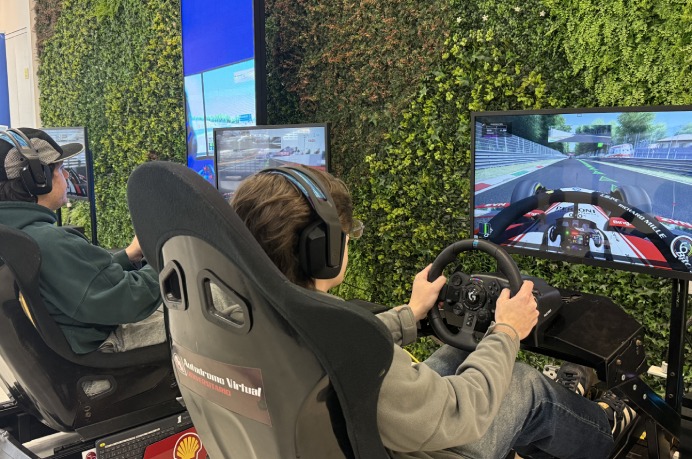 Velocidad y competencia: así fue la jornada de Sim Racing en la UP Velocidad y competencia: así fue la jornada de Sim Racing en la UP