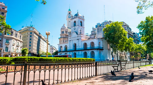 Nuevas perspectivas jur&iacute;dico - sist&eacute;micas del Derecho de Ciudades: &iquest;Una categor&iacute;a emergente?