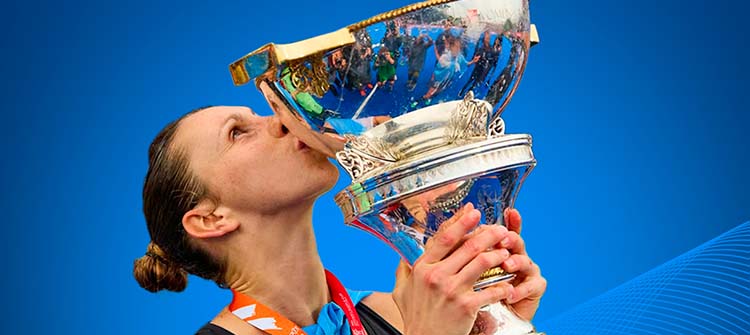   Sof&iacute;a Cair&oacute;, egresada UP, fue elegida la mejor jugadora de hockey del mundo  