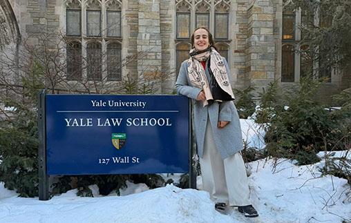 Victoria Alzaga, estudiante de la Maestr&iacute;a en Derecho UP realiza un intercambio en Yale Law School
