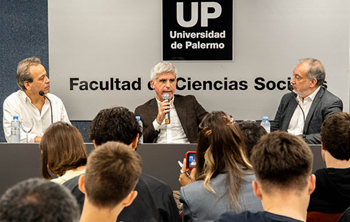 Mart&iacute;n Rodr&iacute;guez Yebra, secretario de Redacci&oacute;n de La Naci&oacute;n, convers&oacute; con los estudiantes de Periodismo UP