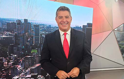 Charla con Guillermo Lobo
