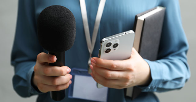 Charla: El periodismo de ayer, hoy y ma&ntilde;ana