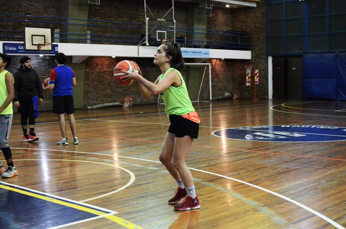 ¡Básquet Femenino te espera!