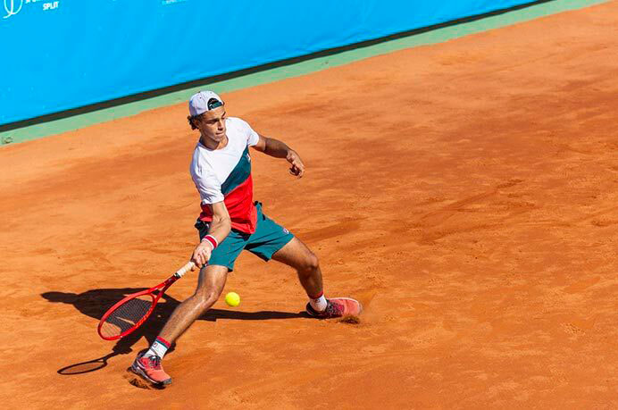 Fran Cerúndolo se bajó del ATP