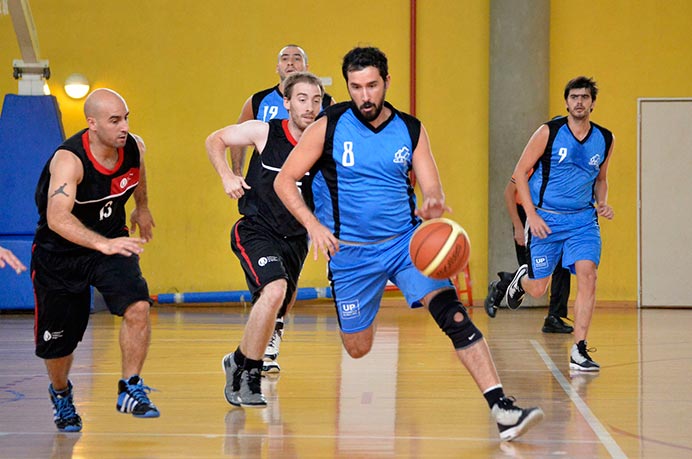No conformes con lo hecho en la primera fase, el conjunto de básquet sigue por el camino de la victoria. En el primer encuentro de la segunda instancia del Torneo ADAU, derrotó a UNQUI por 76-51. 