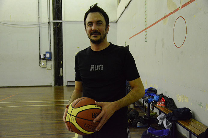 Incorporado este segundo semestre al equipo de básquet, Pablo Dallera habló sobre las sensaciones en los primeros entrenamientos junto al plantel y confesó sus objetivos para el resto del año. 