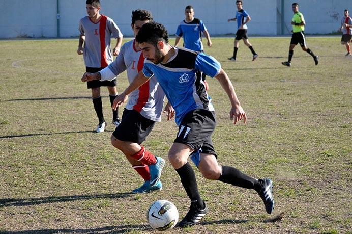 En un partido muy trabado, Palermo logró ponerse en ventaja durante la segunda mitad, pero no consiguió mantenerla y repartió puntos ante el Instituto Superior de Educación Física. El resultado final fue 1 a 1 y solo resta un juego más para finalizar la primera parte del torneo. 