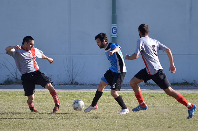 En un partido muy trabado, Palermo logró ponerse en ventaja durante la segunda mitad, pero no consiguió mantenerla y repartió puntos ante el Instituto Superior de Educación Física. El resultado final fue 1 a 1 y solo resta un juego más para finalizar la primera parte del torneo. 