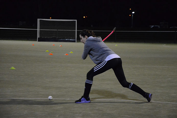 Reincorporada en esta segunda mitad del año, Olivia Bernacchi habló sobre el presente que vive el equipo de hockey. Después de un tiempo fuera de las canchas, rescató el progresivo nivel táctico que han podido adquirir de la mano del entrenador. <br /><br /> 