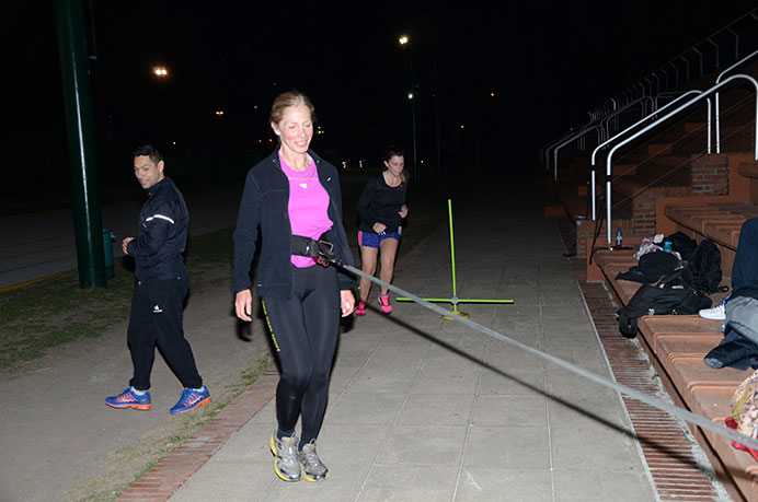 En el marco de un nuevo entrenamiento de Running,  charlamos con Cecilia Arbizu, quien nos contó lo valorables que son las clases al reconocer que están incrementando sus capacidades a la hora de saltar a la pista. 