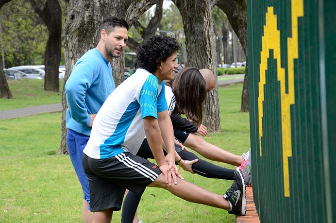 Así cree Leonardo Cossio que uno puede terminar si participa de los circuitos externos del Running Team que posee la Universidad, por eso charlamos con él para que nos cuente un poco más sobre estos beneficios. 